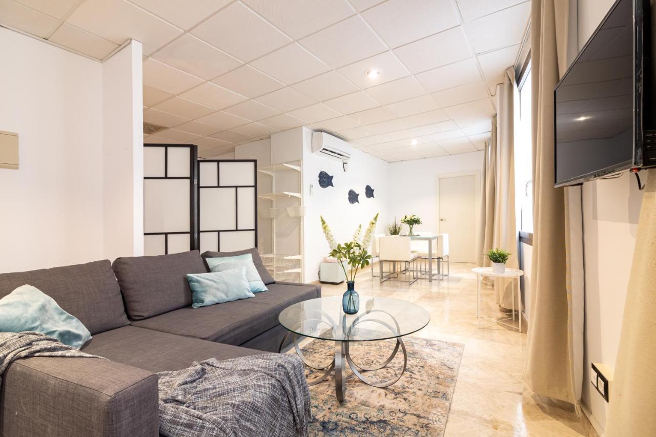 Saenz Suites Gallery By Bossh! Apartments Málaga Exterior foto